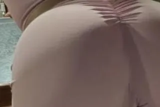 Your favorite Show Girl 🥰 - 24 - Image 1