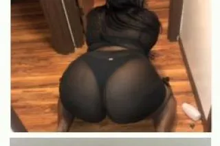 hmu im freaky and availiable - Image 1